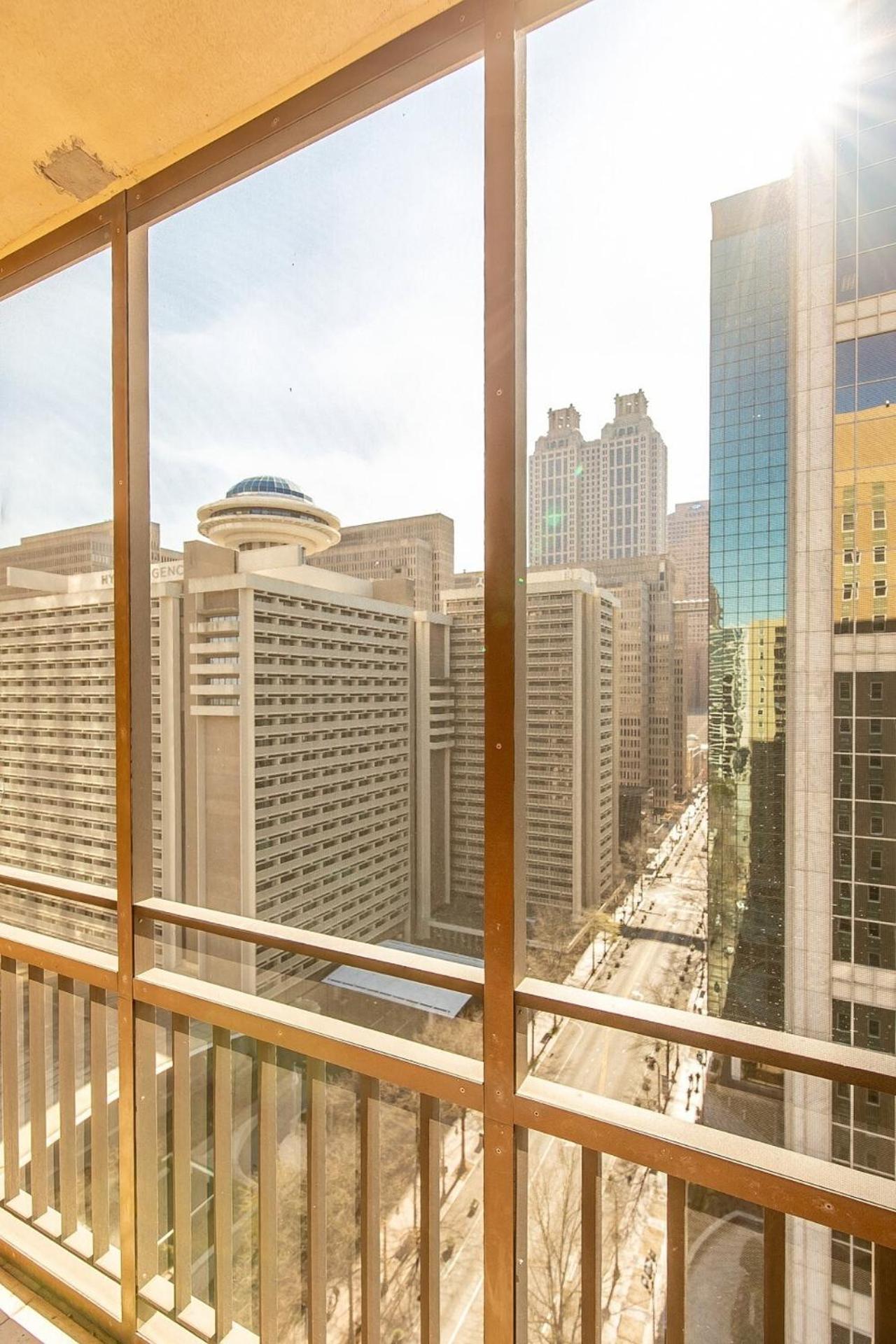 High Rise Downtown Condo With Skyline View Atlanta Eksteriør billede